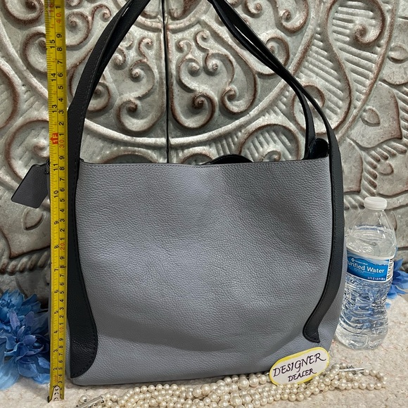 COACH Hadley Colorblock Hobo Shoulder bag 76088 VGC! Blues - Picture 6 of 12